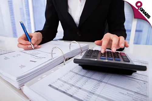For QR39 Become a Financial Wizard with an Accounting & Bookkeeping Online Course! (QR403 Value)